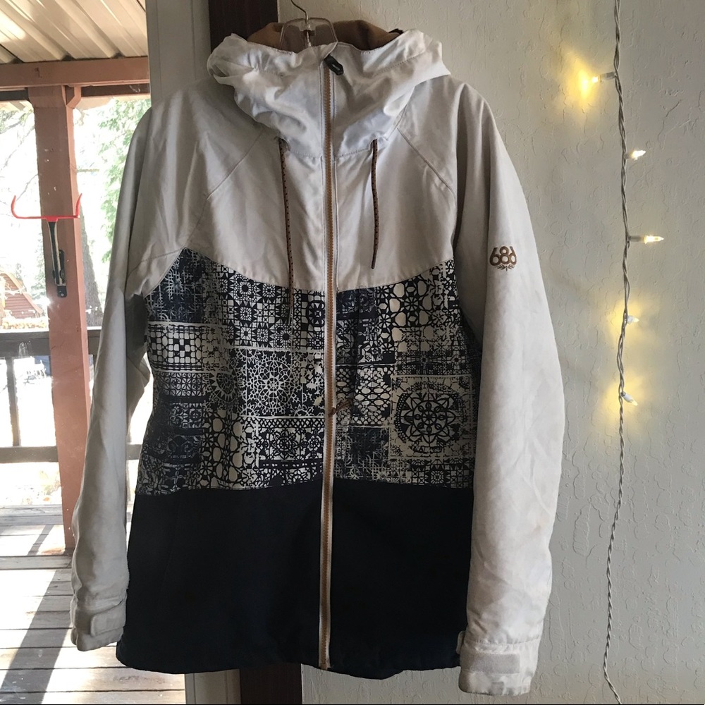 686 womens insulated snowboar ski jacket